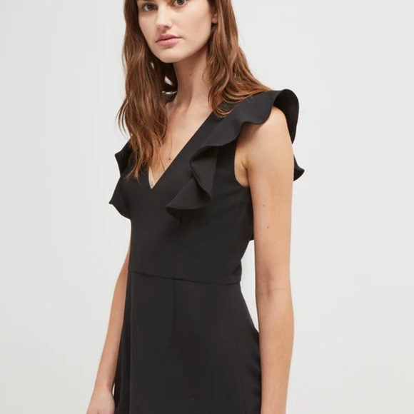 French Connection Dresses & Skirts - NWT French Connection Whisper Ruffle V-Neck Mini Dress in Black Size 10